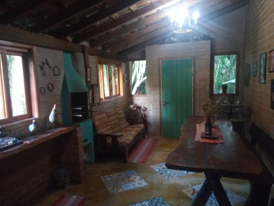 Casa Aconchegante Na Serra. Santo Antônio do Pinhal المظهر الخارجي الصورة